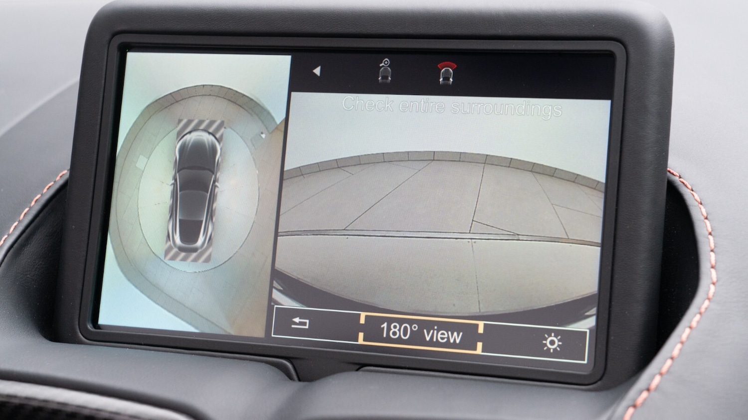 Used Aston Martin Vantage 2023 for sale - 76519449: Photo 34