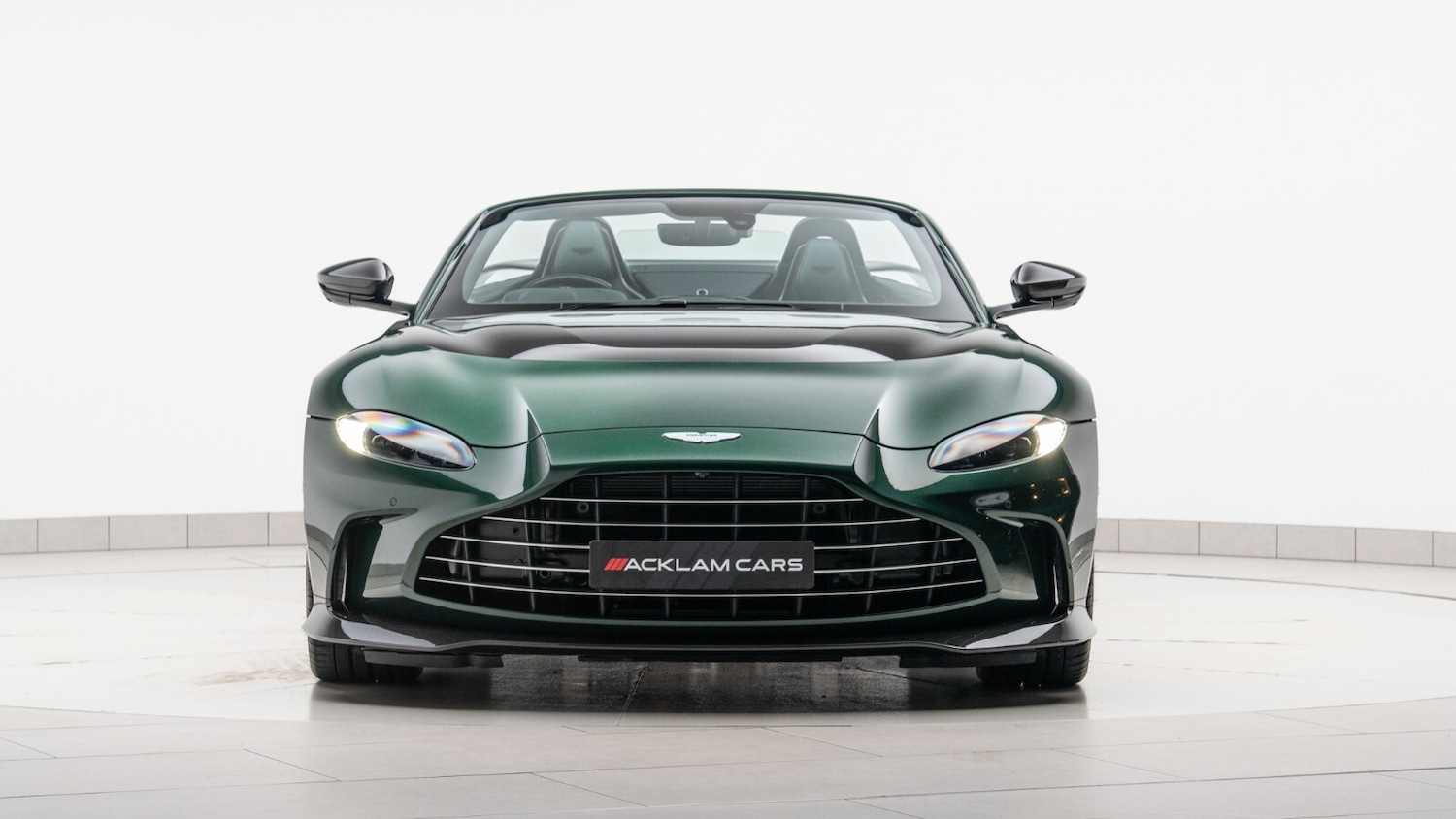 Used Aston Martin Vantage 2023 for sale - 76519449: Photo 4