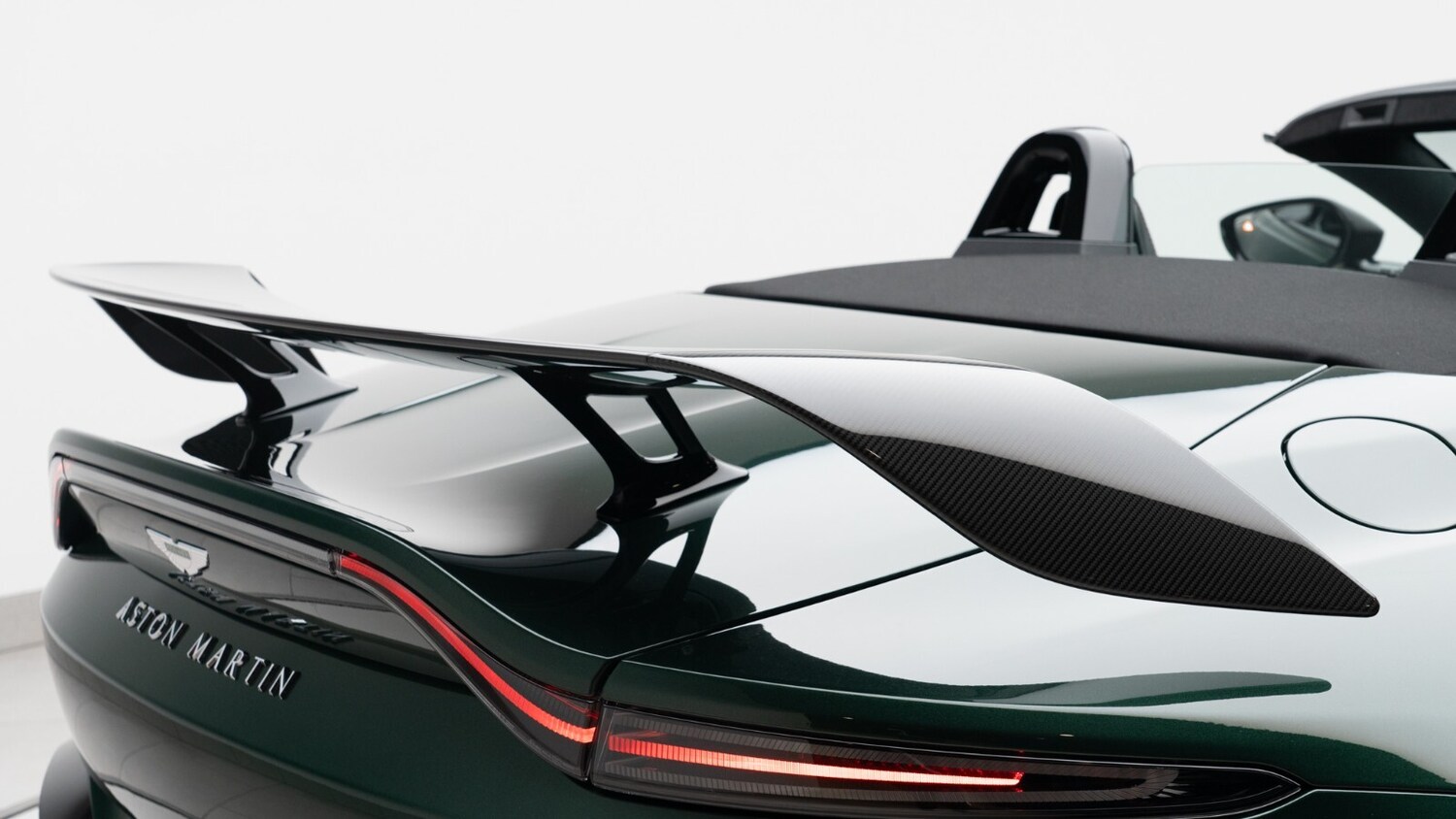 Used Aston Martin Vantage 2023 for sale - 76519449: Photo 43