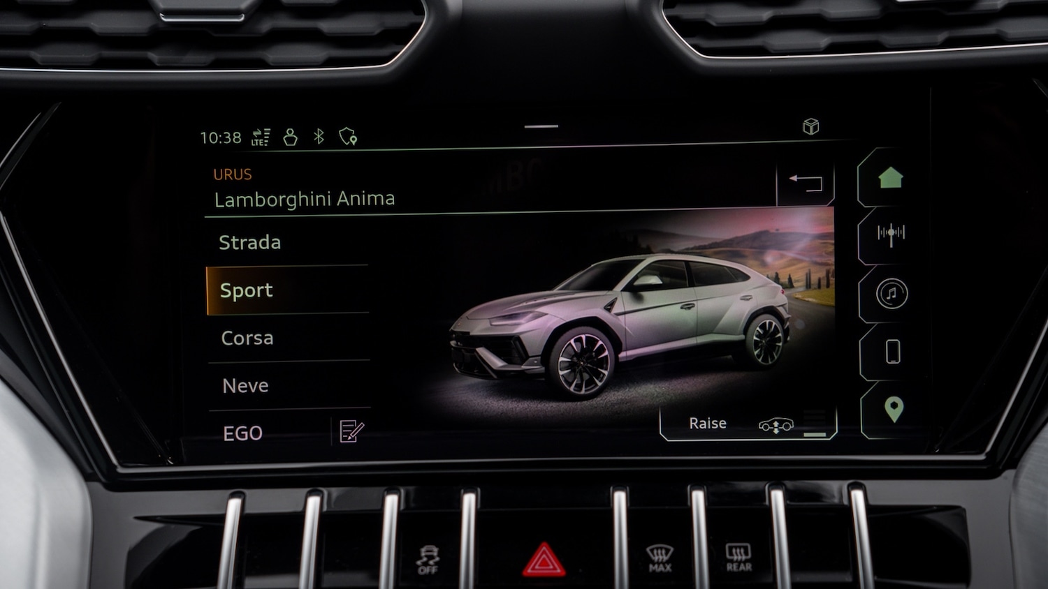 Used Lamborghini Urus 2023 for sale - 77326322: Photo 17