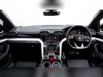 Used Lamborghini Urus 2023 for sale - 77326322: Photo