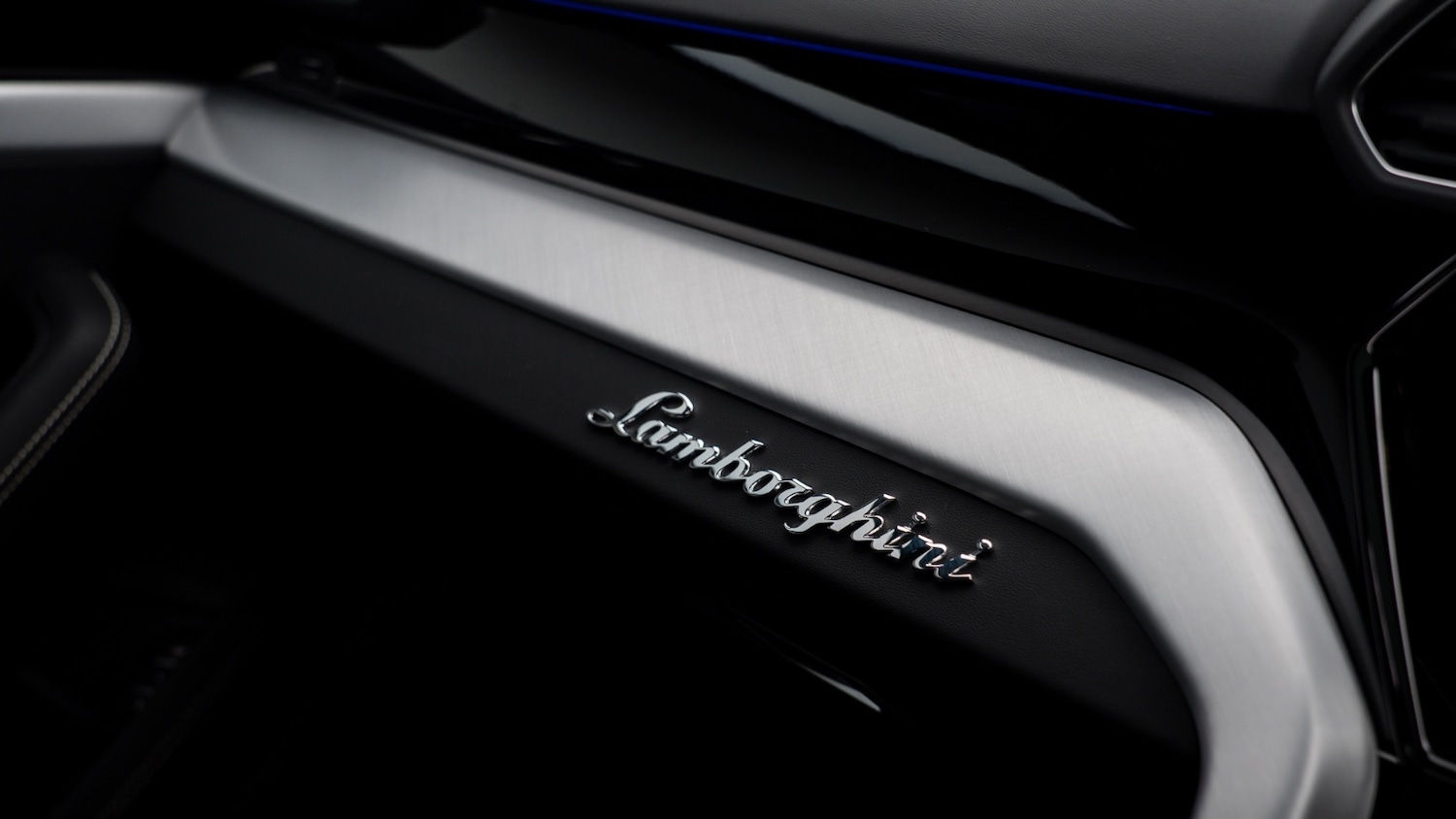 Used Lamborghini Urus 2023 for sale - 77326322: Photo 42