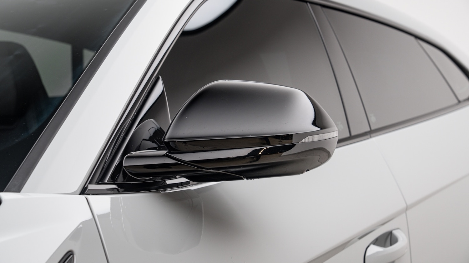 Used Lamborghini Urus 2023 for sale - 77326322: Photo 51