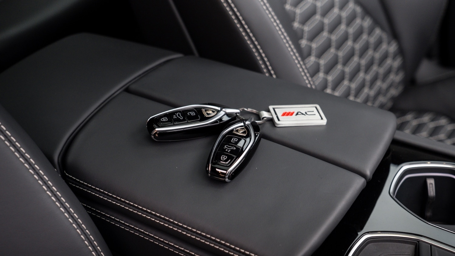 Used Lamborghini Urus 2023 for sale - 77326322: Photo 60