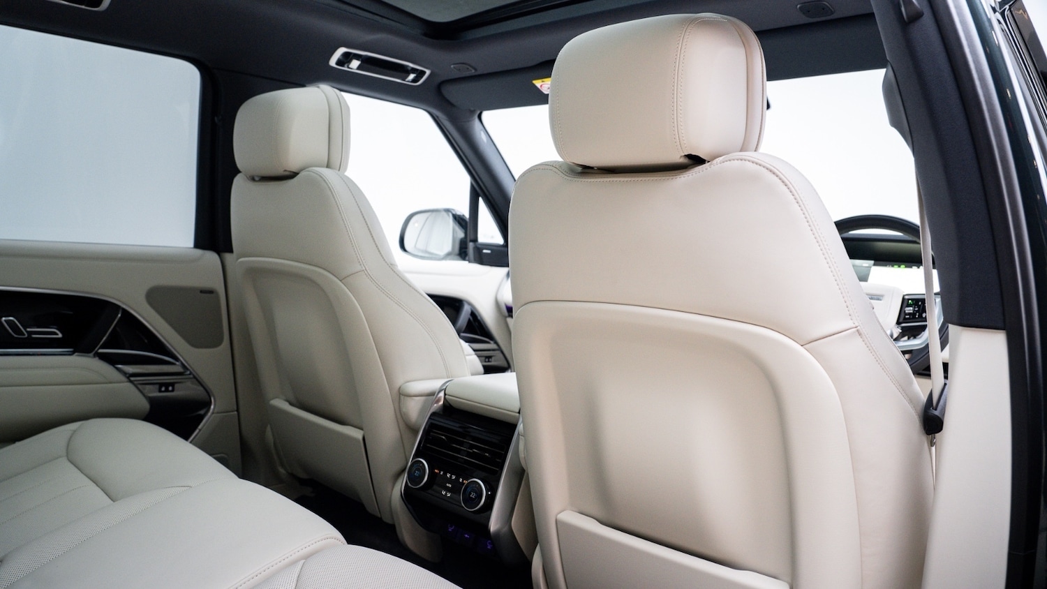 Used Land Rover Range Rover 2025 for sale - 77137696: Photo 12