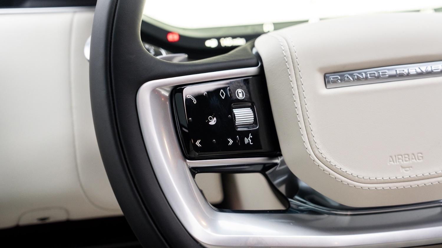 Used Land Rover Range Rover 2025 for sale - 77137696: Photo 15