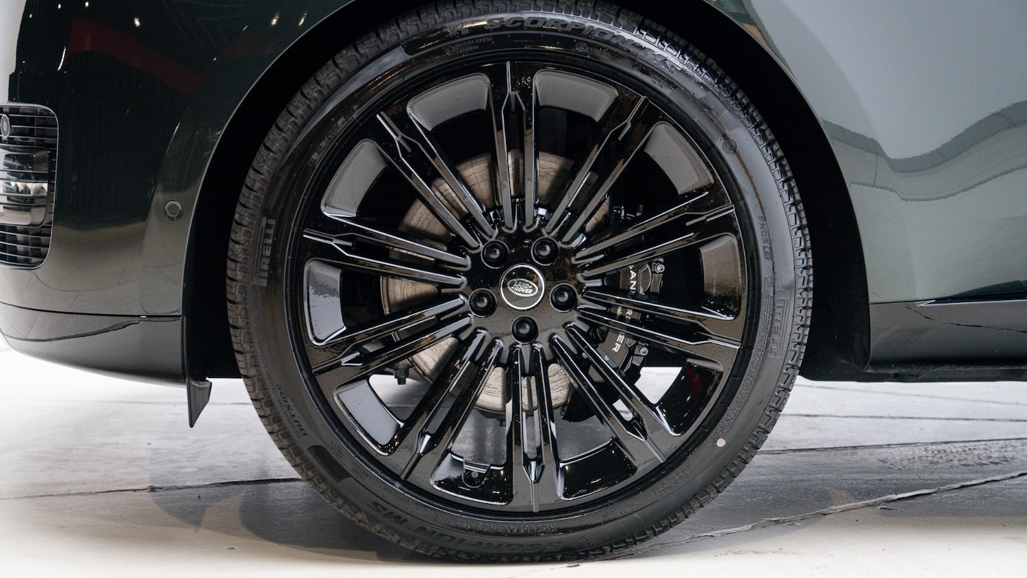 Used Land Rover Range Rover 2025 for sale - 77137696: Photo 33