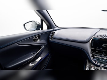 Used Aston Martin DBX 2023 for sale - 78512859: Photo