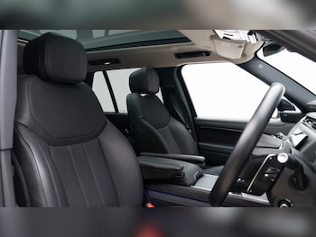 Used Land Rover Range Rover 2023 for sale - 75471590: Photo