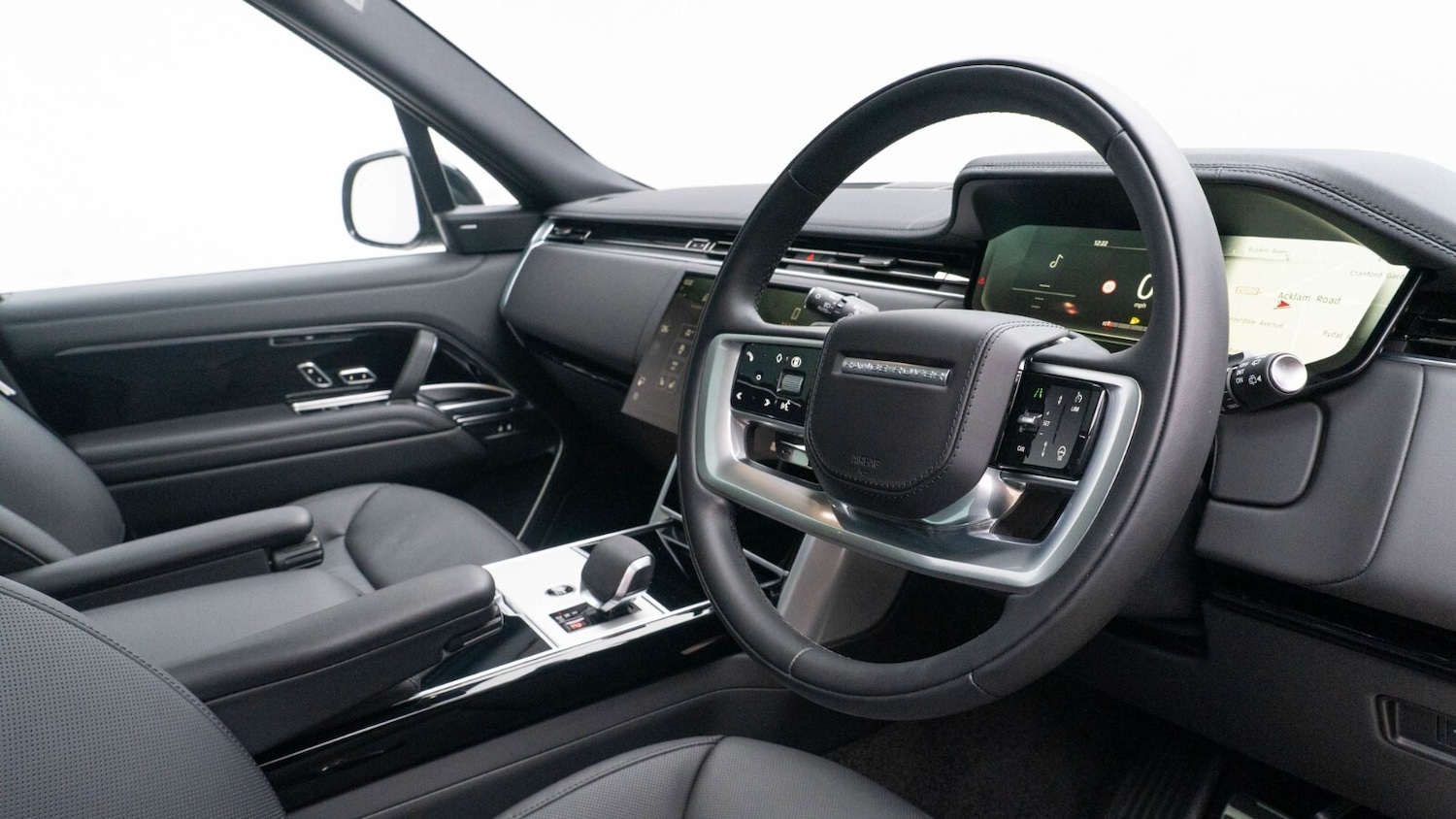 Used Land Rover Range Rover 2025 for sale - 76661095: Photo 18