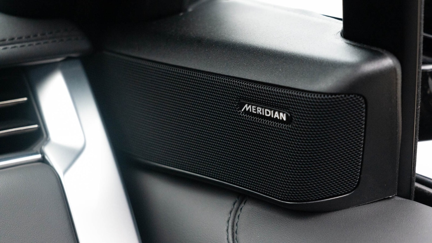 Used Land Rover Range Rover 2025 for sale - 76661095: Photo 32