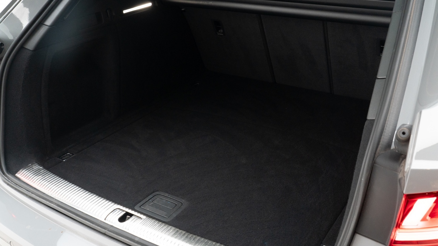 Used Mercedes-Benz GLB 2024 for sale - 76533729: Photo 14