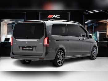 Used Mercedes-Benz V-Class 2024 for sale - 79559791: Photo