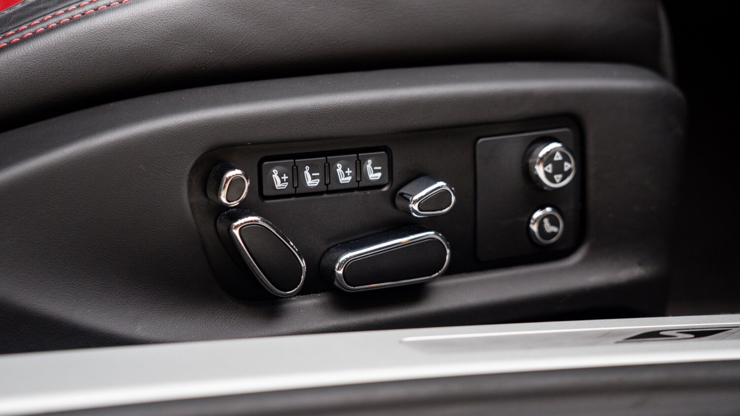 Used Bentley Continental 2023 for sale - 77592133: Photo 26