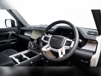 Used Land Rover Defender 2026 for sale - 77198197: Photo