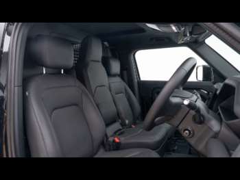 Used Land Rover Defender 2025 for sale - 74870943: Photo