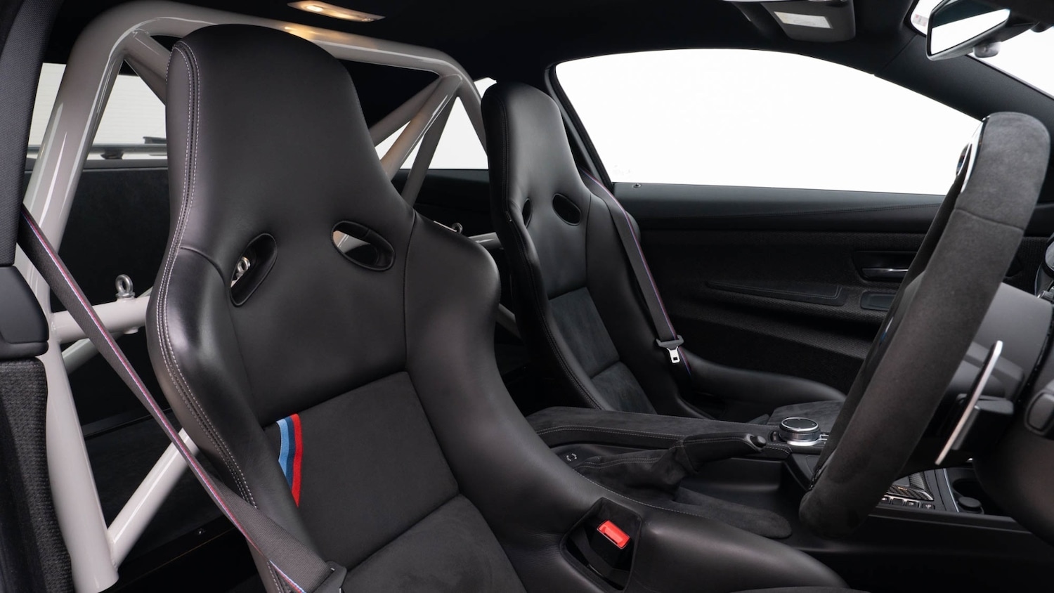 Used BMW M4 2017 for sale - 76568020: Photo 3