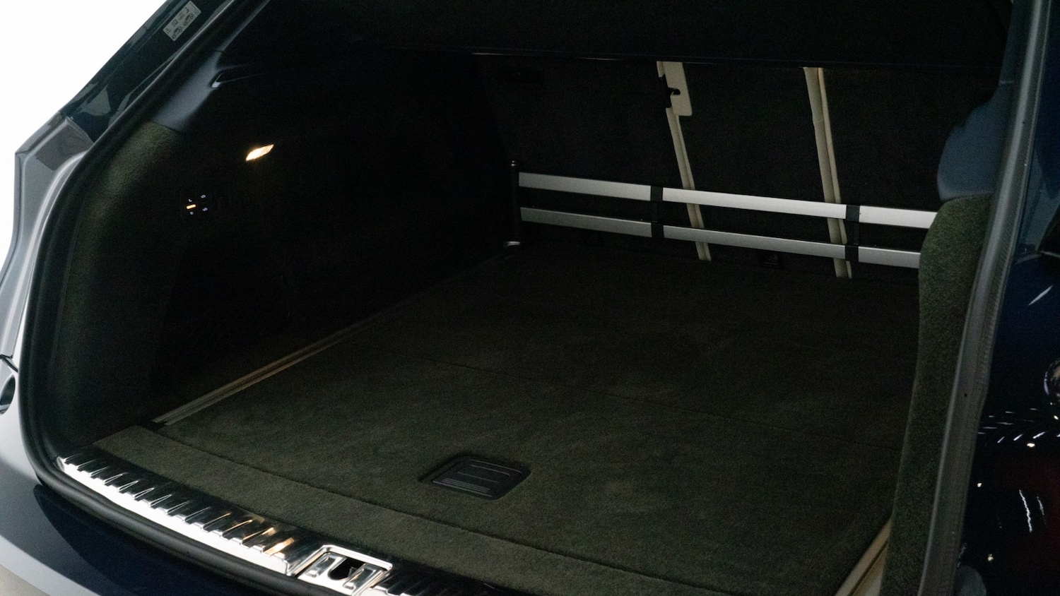 Used Bentley Bentayga 2023 for sale - 77665091: Photo 26