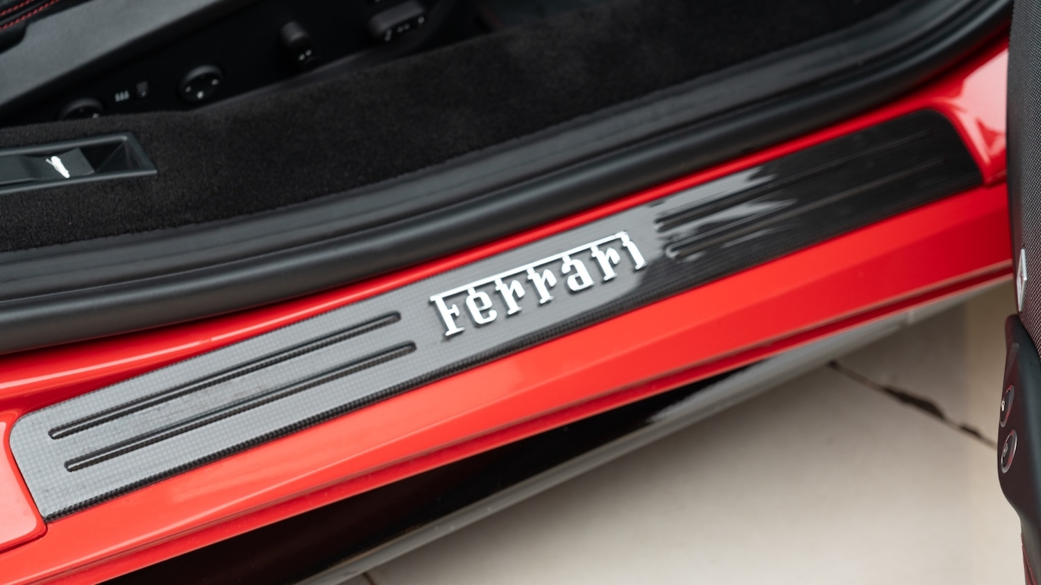 Used Ferrari 488 2016 for sale - 77353740: Photo 24