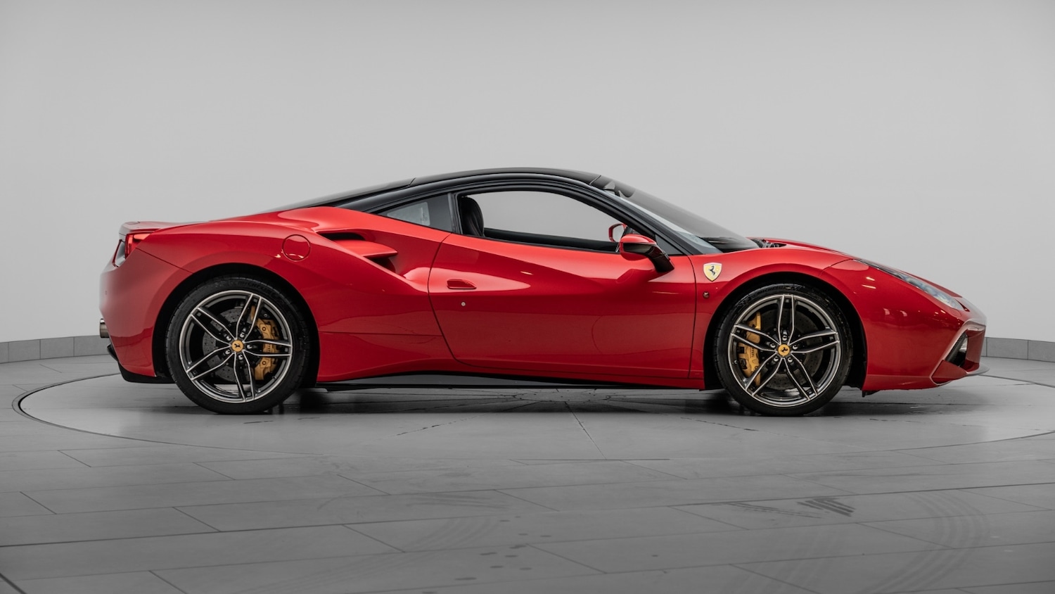 Used Ferrari 488 2016 for sale - 77353740: Photo 7