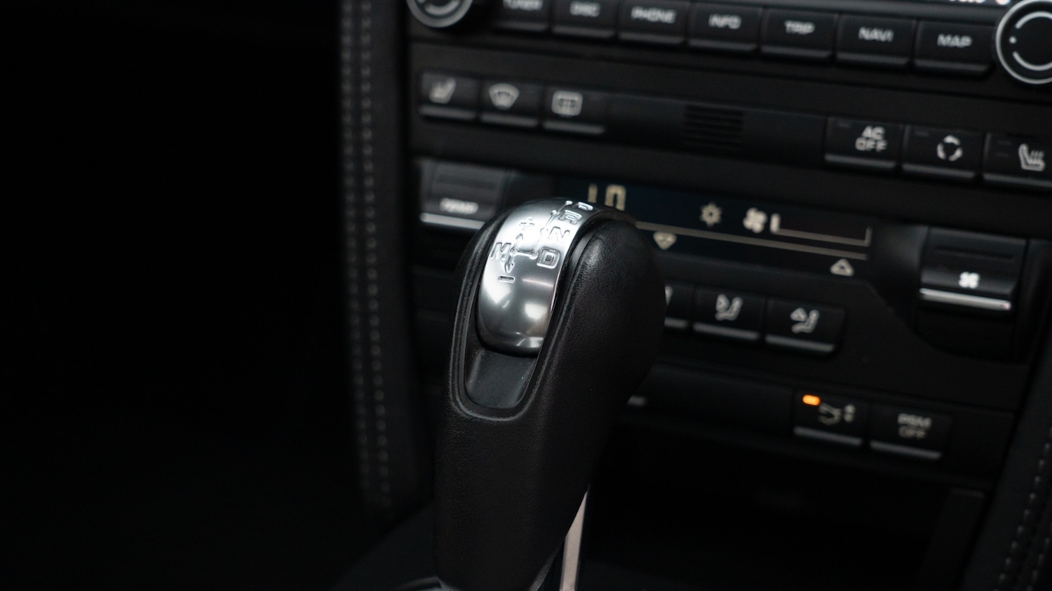 Used Porsche 911 2010 for sale - 76519325: Photo 26