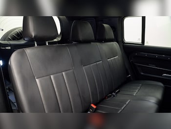 Used Land Rover Defender 2024 for sale - 78456539: Photo