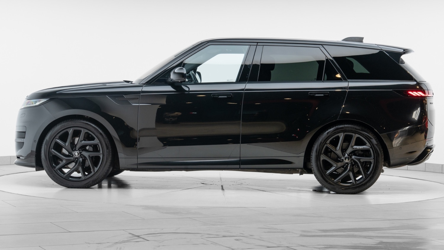 Used Land Rover Range Rover Sport 2022 for sale - 75725968: Photo 4