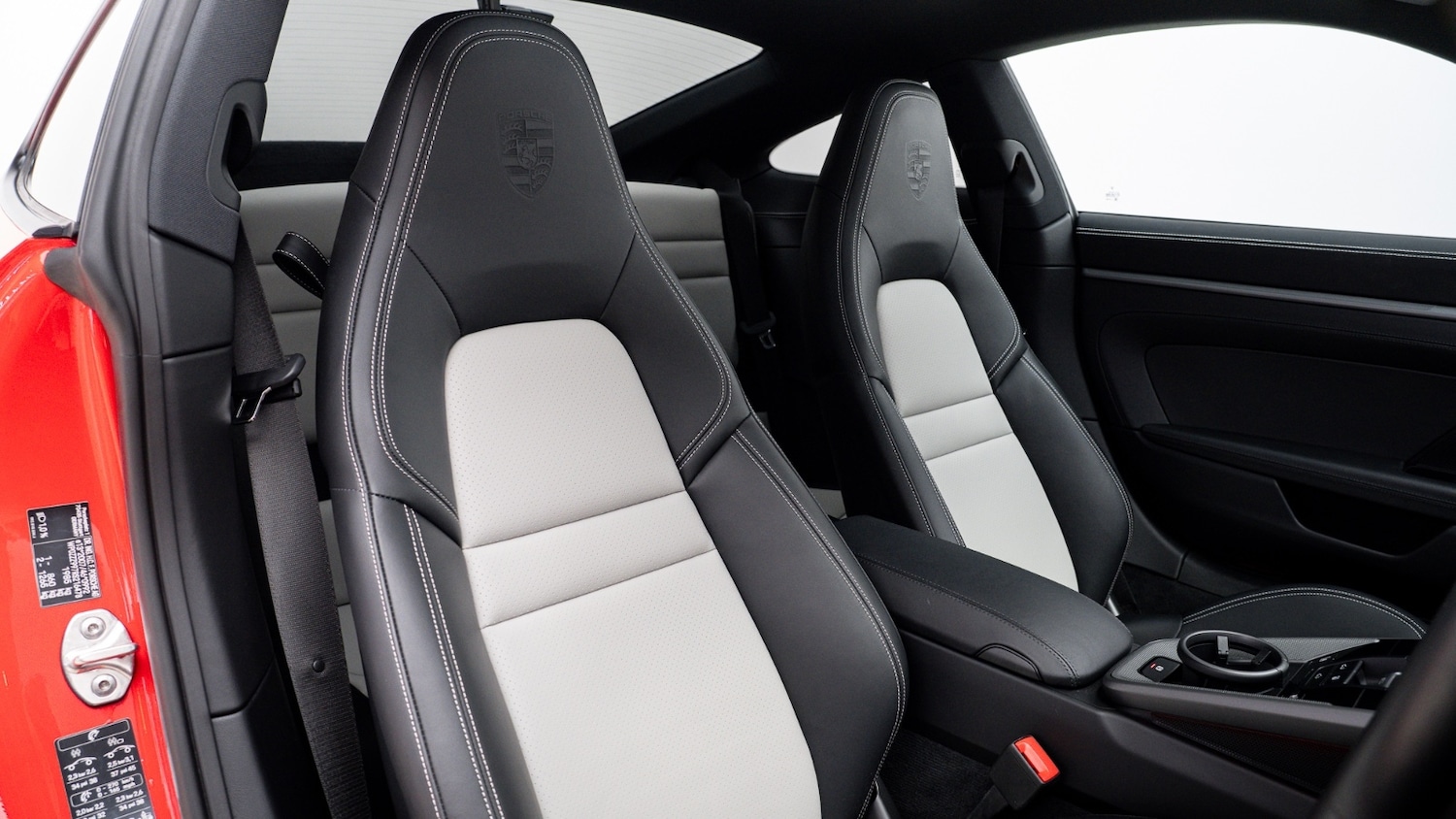 Used Porsche 911 2024 for sale - 77047719: Photo 3