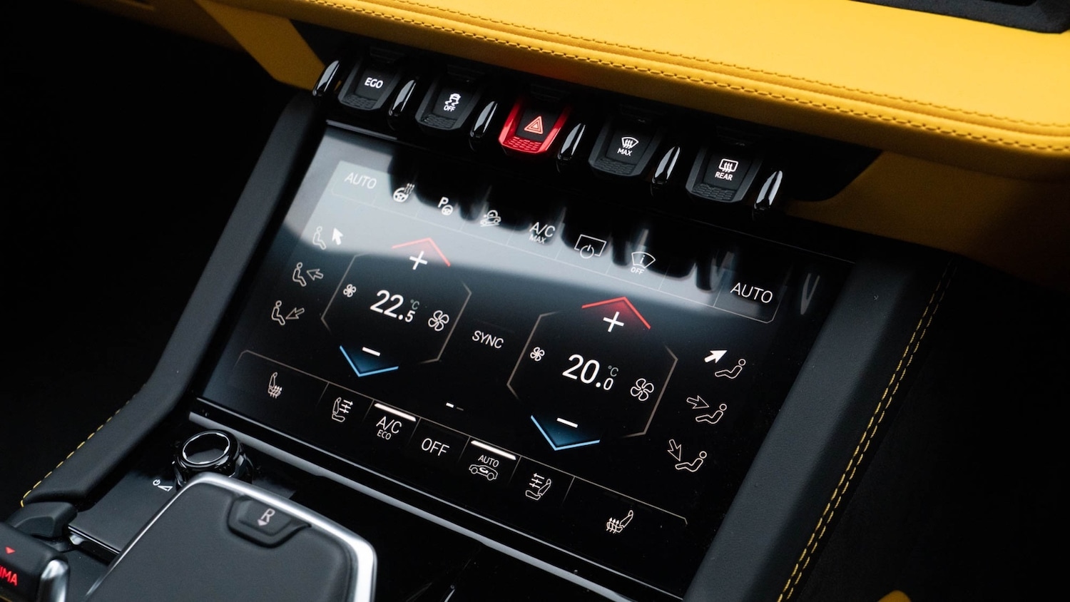 Used Lamborghini Urus 2025 for sale - 76539844: Photo 25