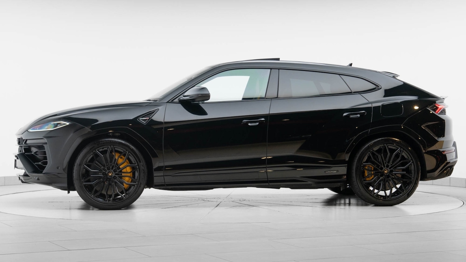 Used Lamborghini Urus 2025 for sale - 76539844: Photo 4
