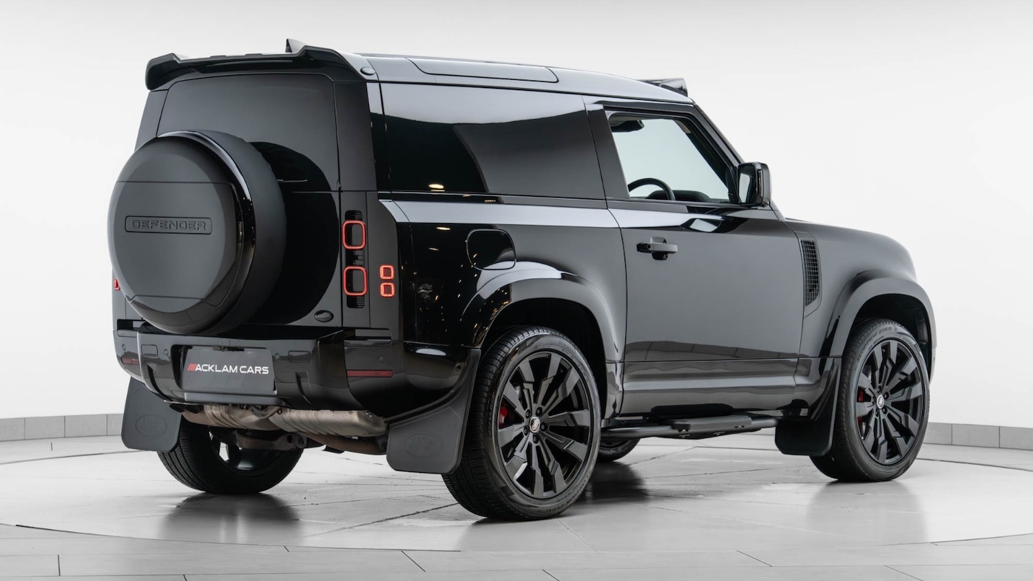Used Land Rover Defender 2024 for sale - 76338903: Photo 6