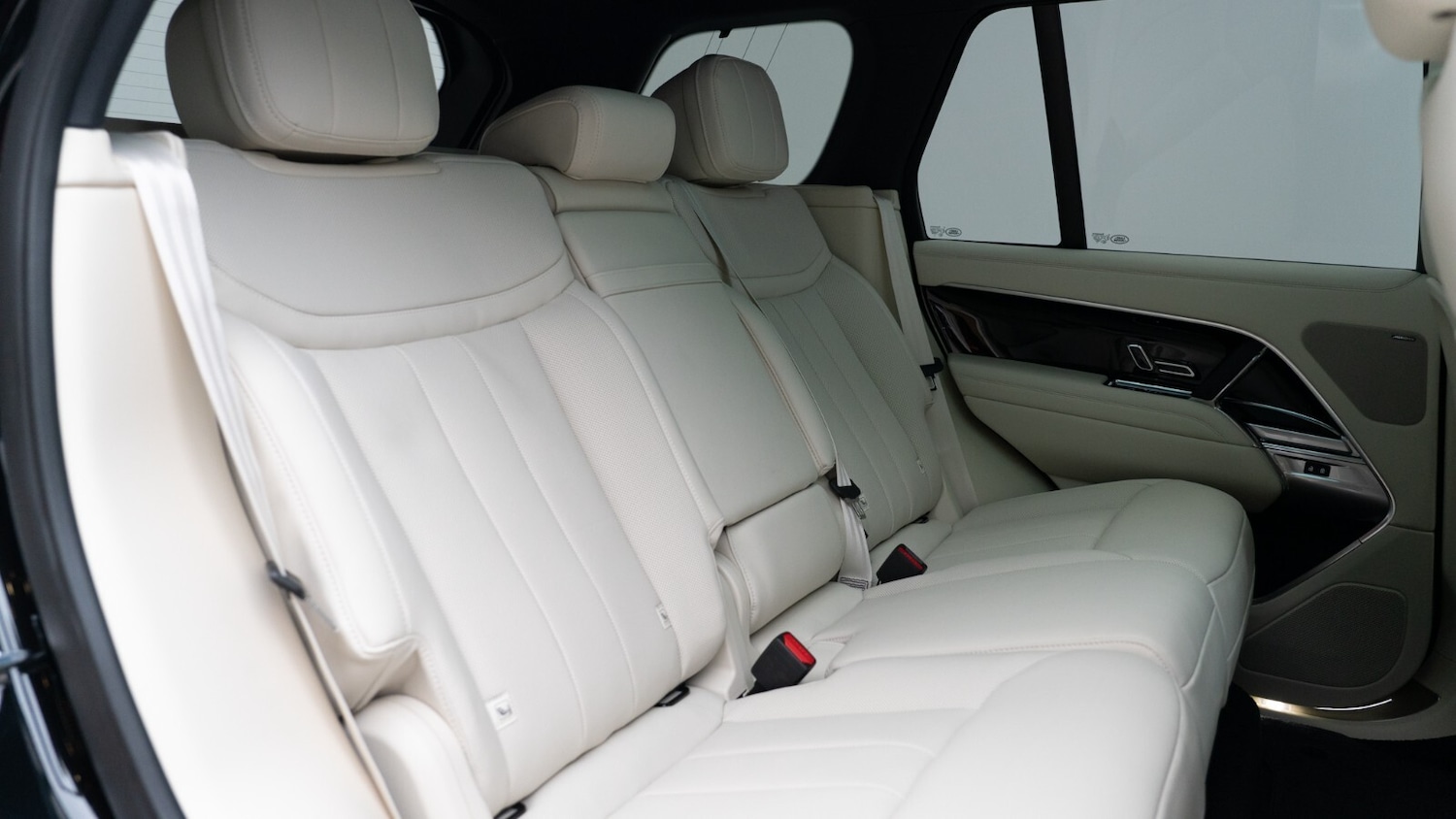 Used Land Rover Range Rover 2025 for sale - 76393658: Photo 12