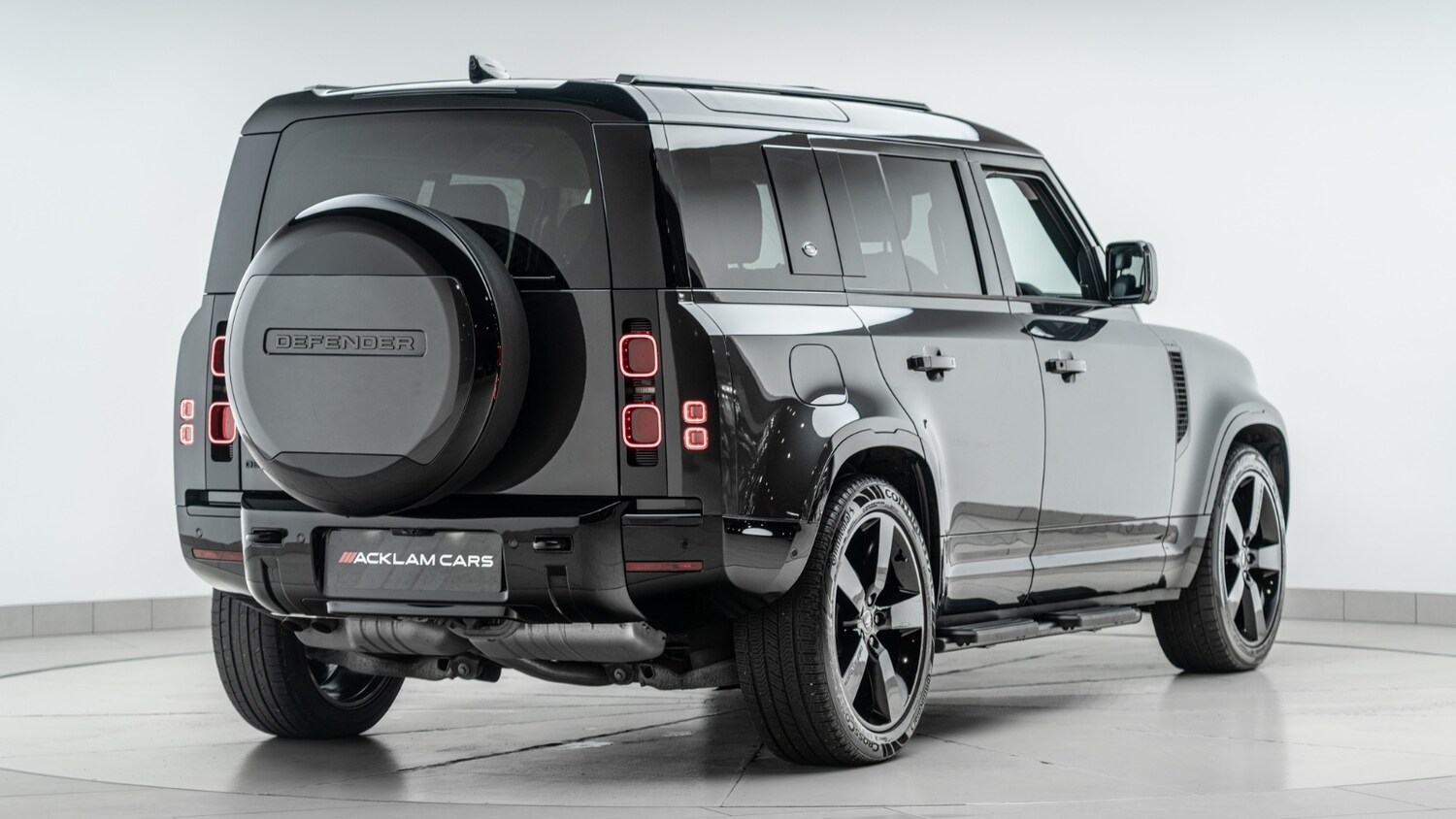 Used Land Rover Defender 2024 for sale - 77353790: Photo 5