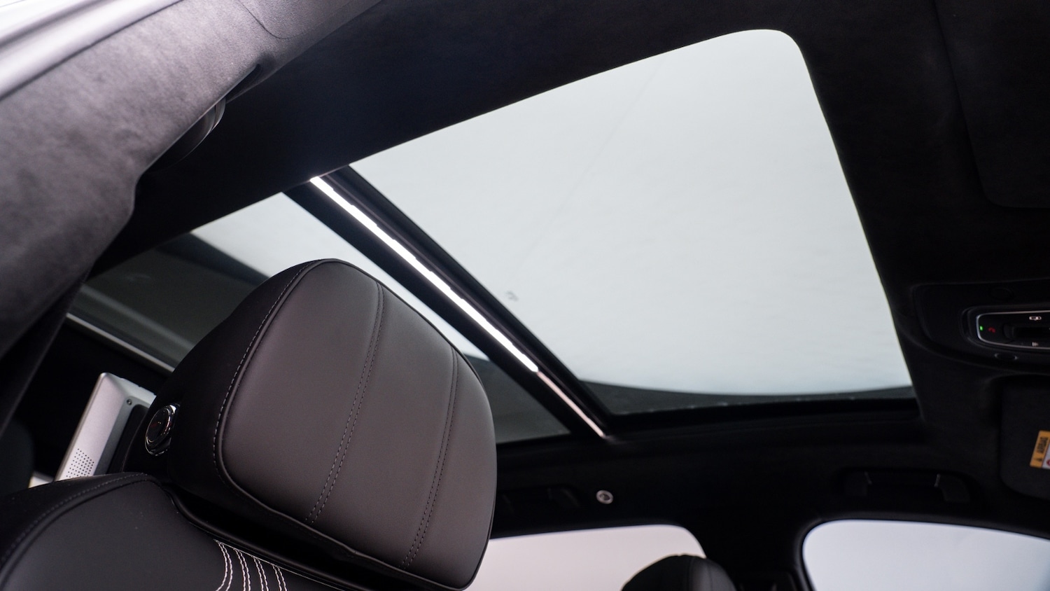 Used Bentley Bentayga 2022 for sale - 77618991: Photo 26