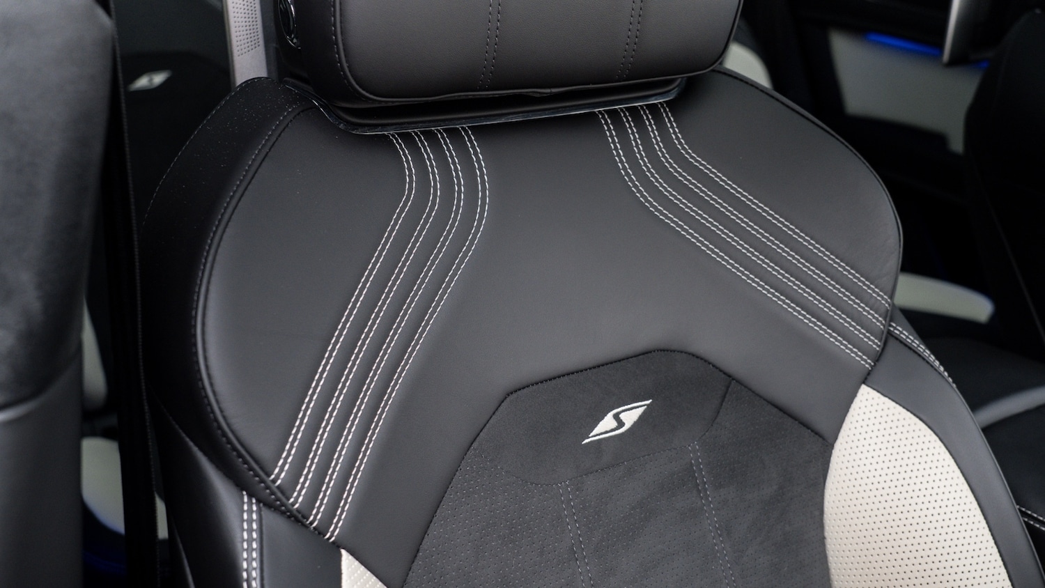 Used Bentley Bentayga 2022 for sale - 77618991: Photo 27