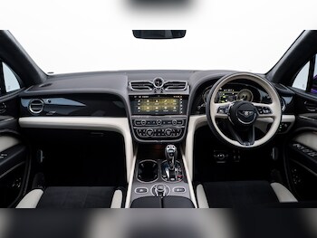 Used Bentley Bentayga 2022 for sale - 77618991: Photo