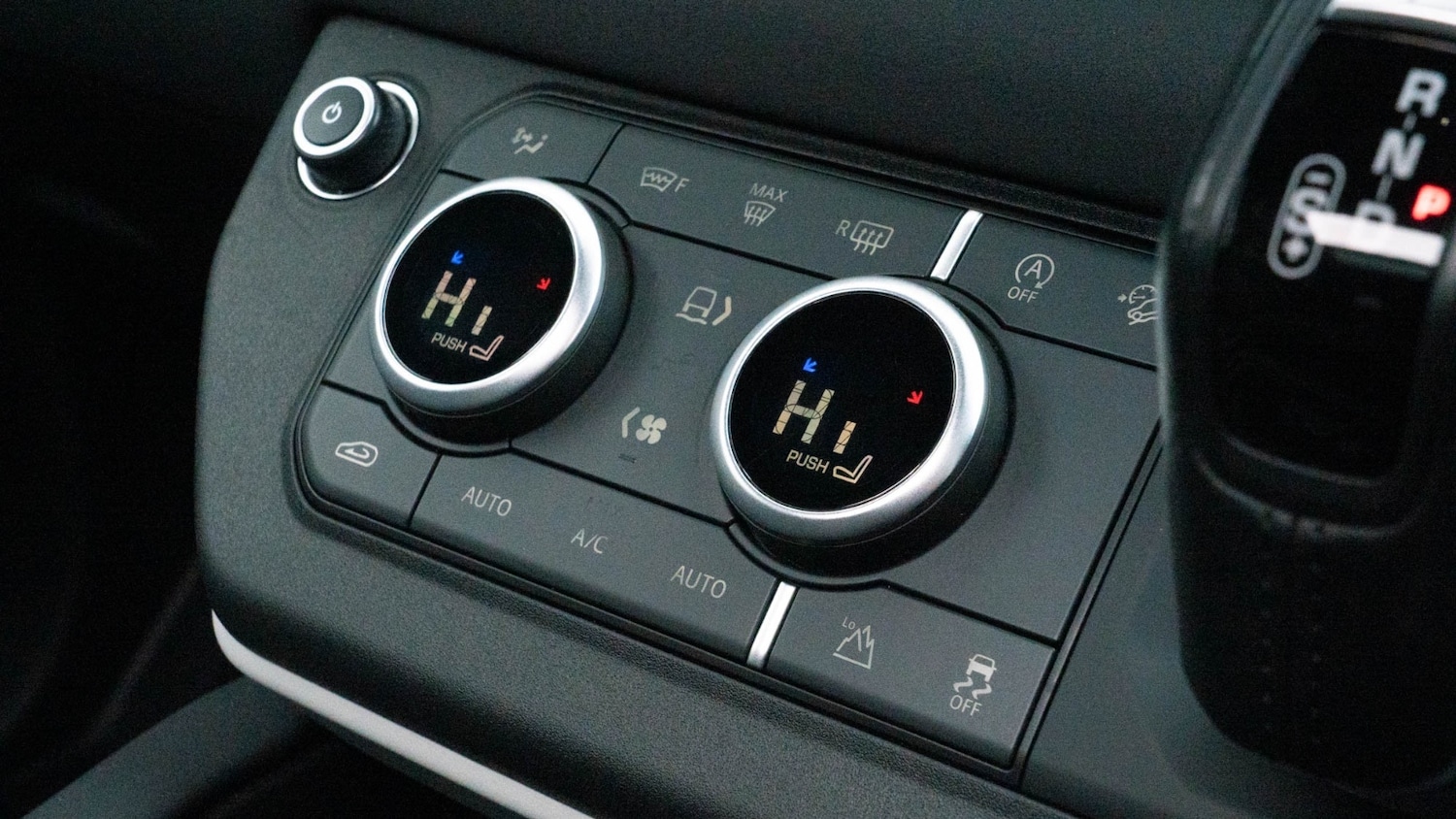 Used Land Rover Defender 2022 for sale - 76623453: Photo 15