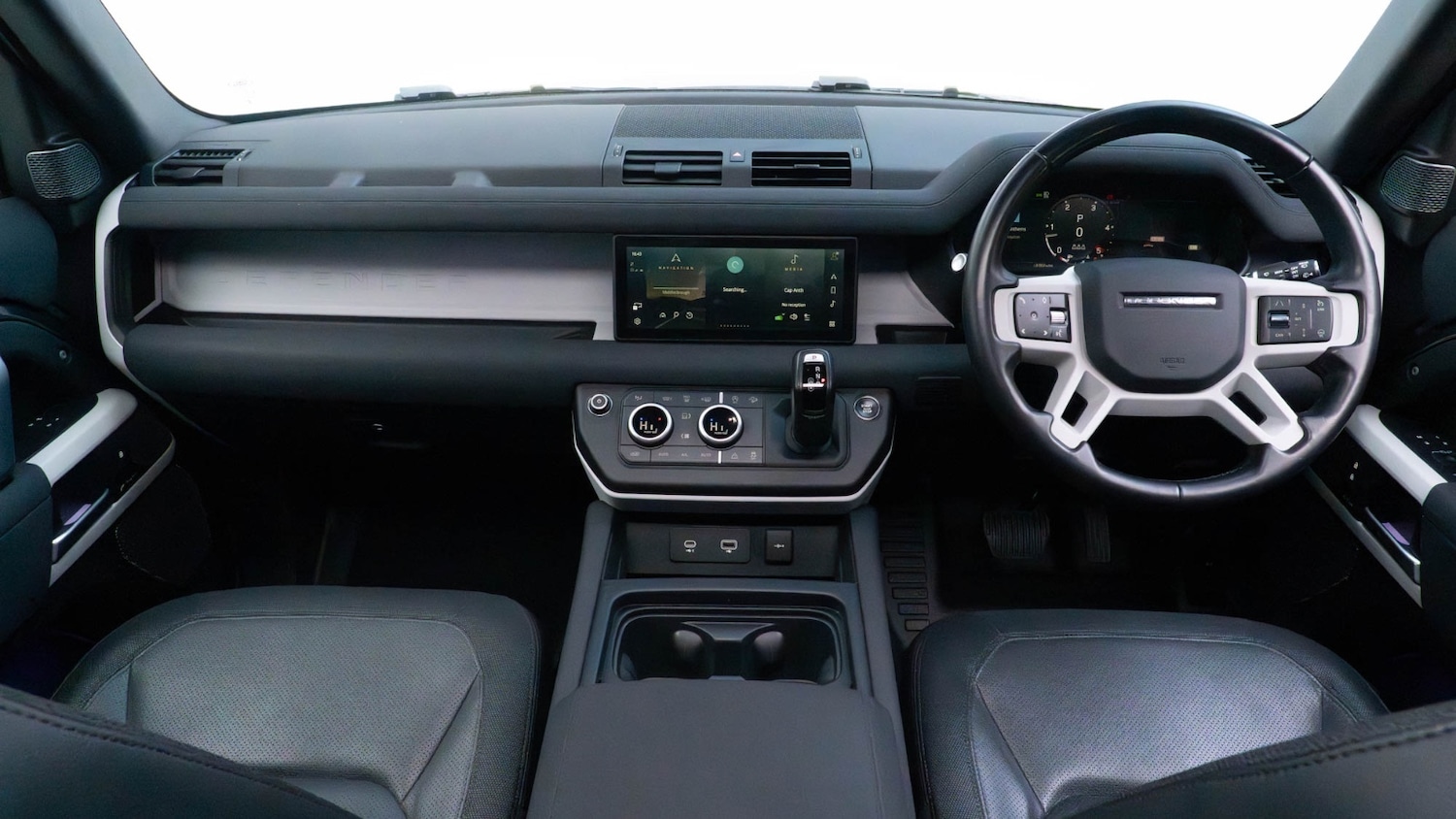 Used Land Rover Defender 2022 for sale - 76623453: Photo 2