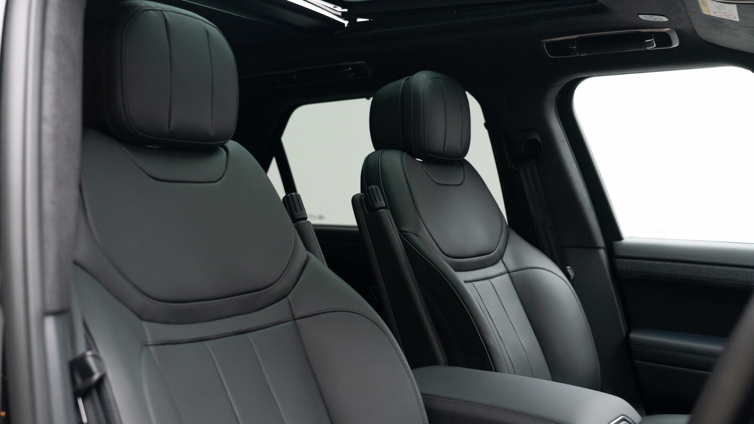 Used Land Rover Range Rover Sport 2025 for sale - 76901267: Photo 3