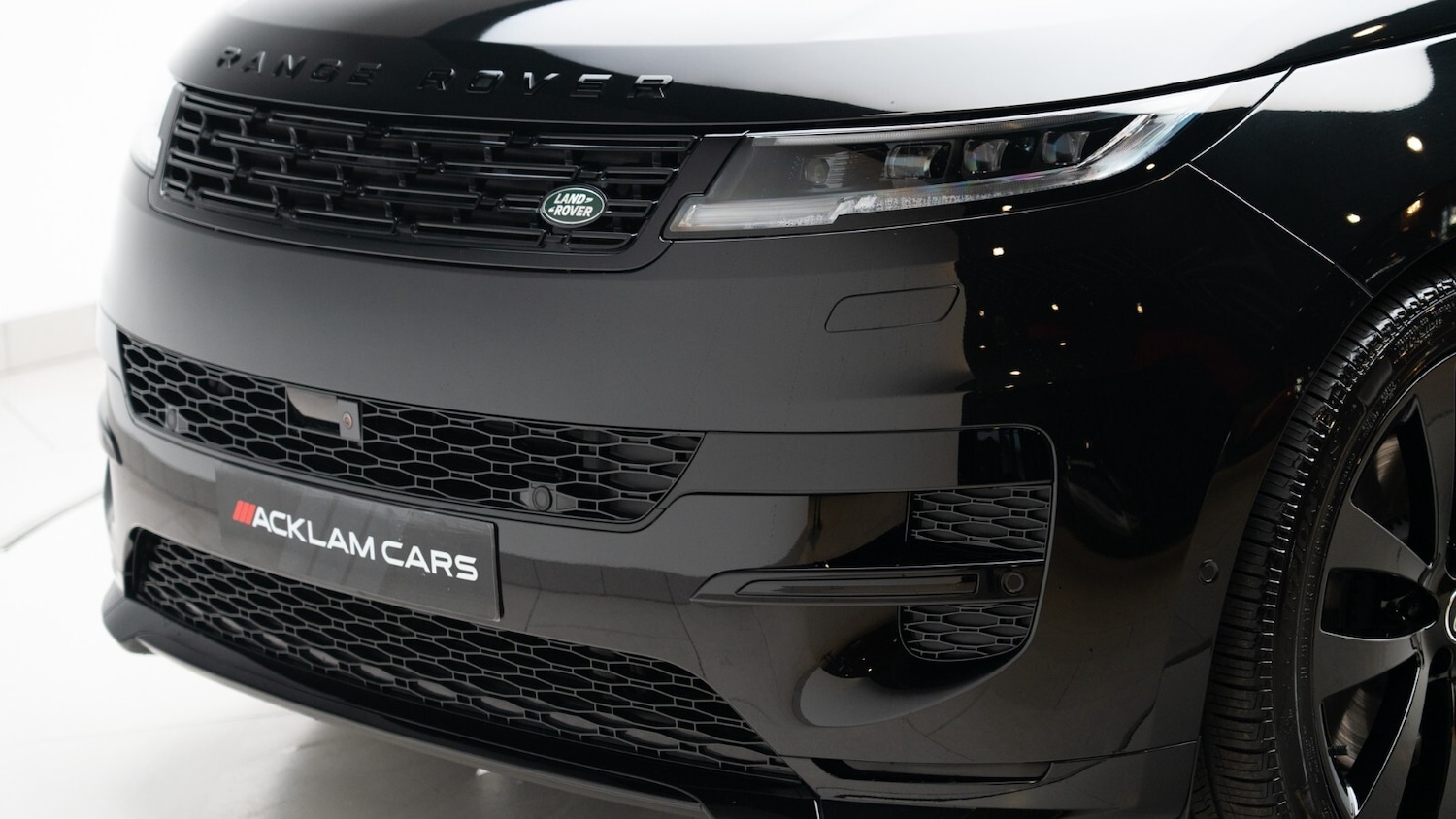 Used Land Rover Range Rover Sport 2025 for sale - 76901267: Photo 4