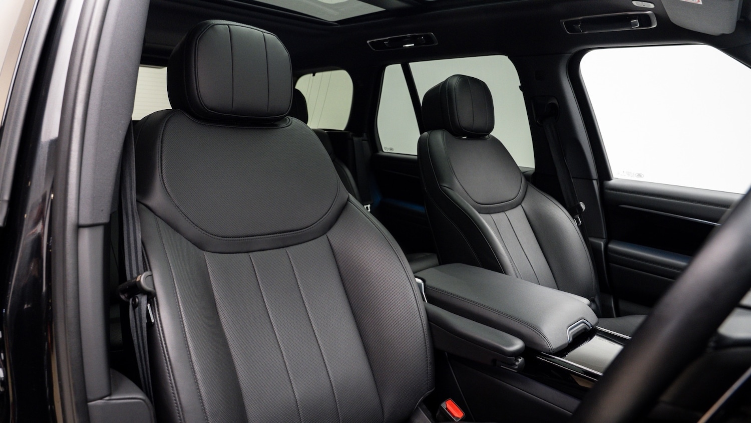 Used Land Rover Range Rover 2024 for sale - 78186959: Photo 3