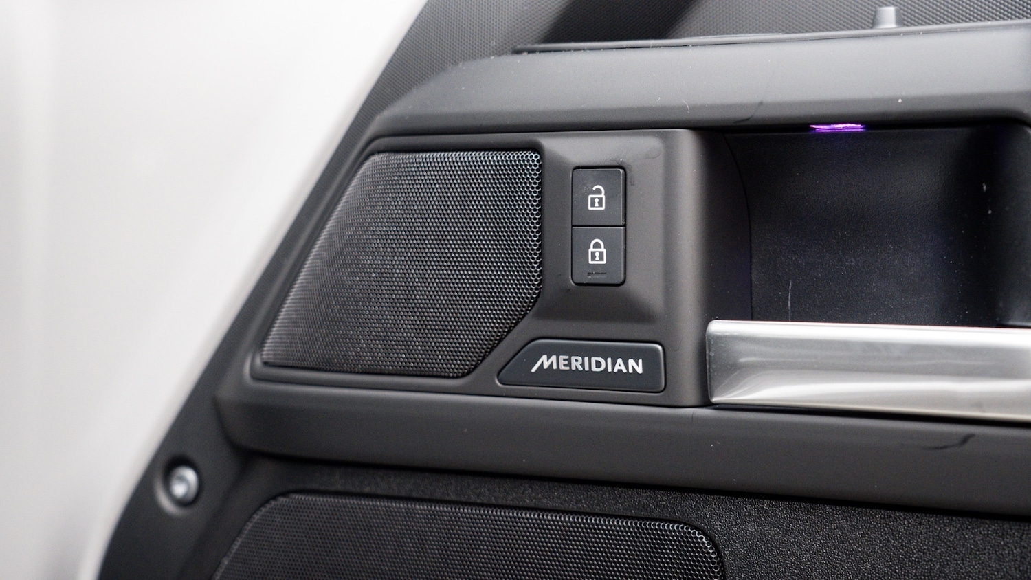 Used Land Rover Defender 2025 for sale - 77092547: Photo 21