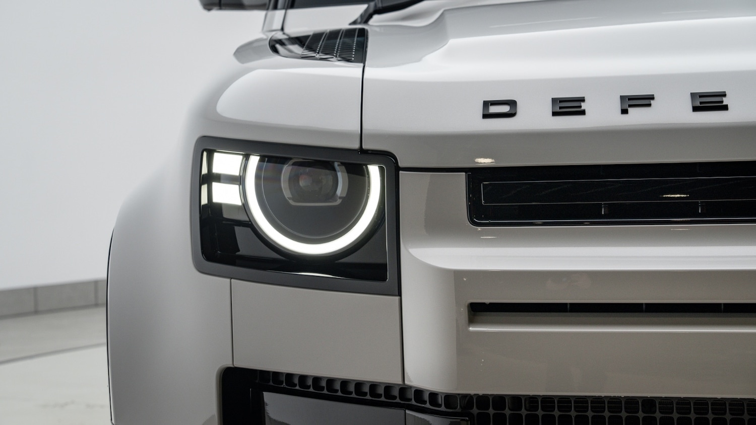 Used Land Rover Defender 2025 for sale - 77092547: Photo 27