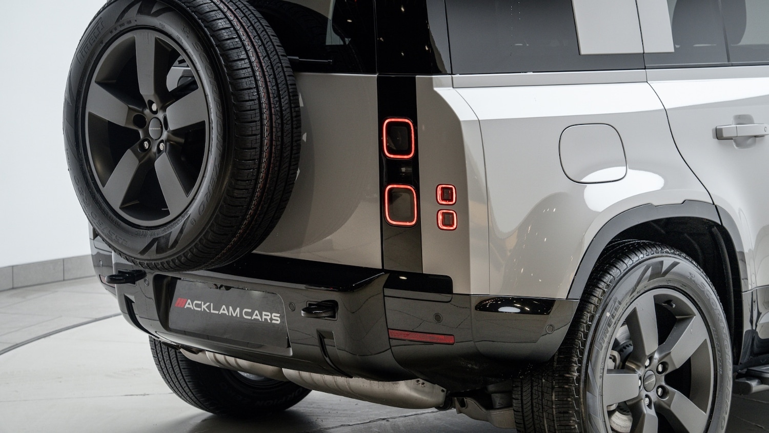 Used Land Rover Defender 2025 for sale - 77092547: Photo 34