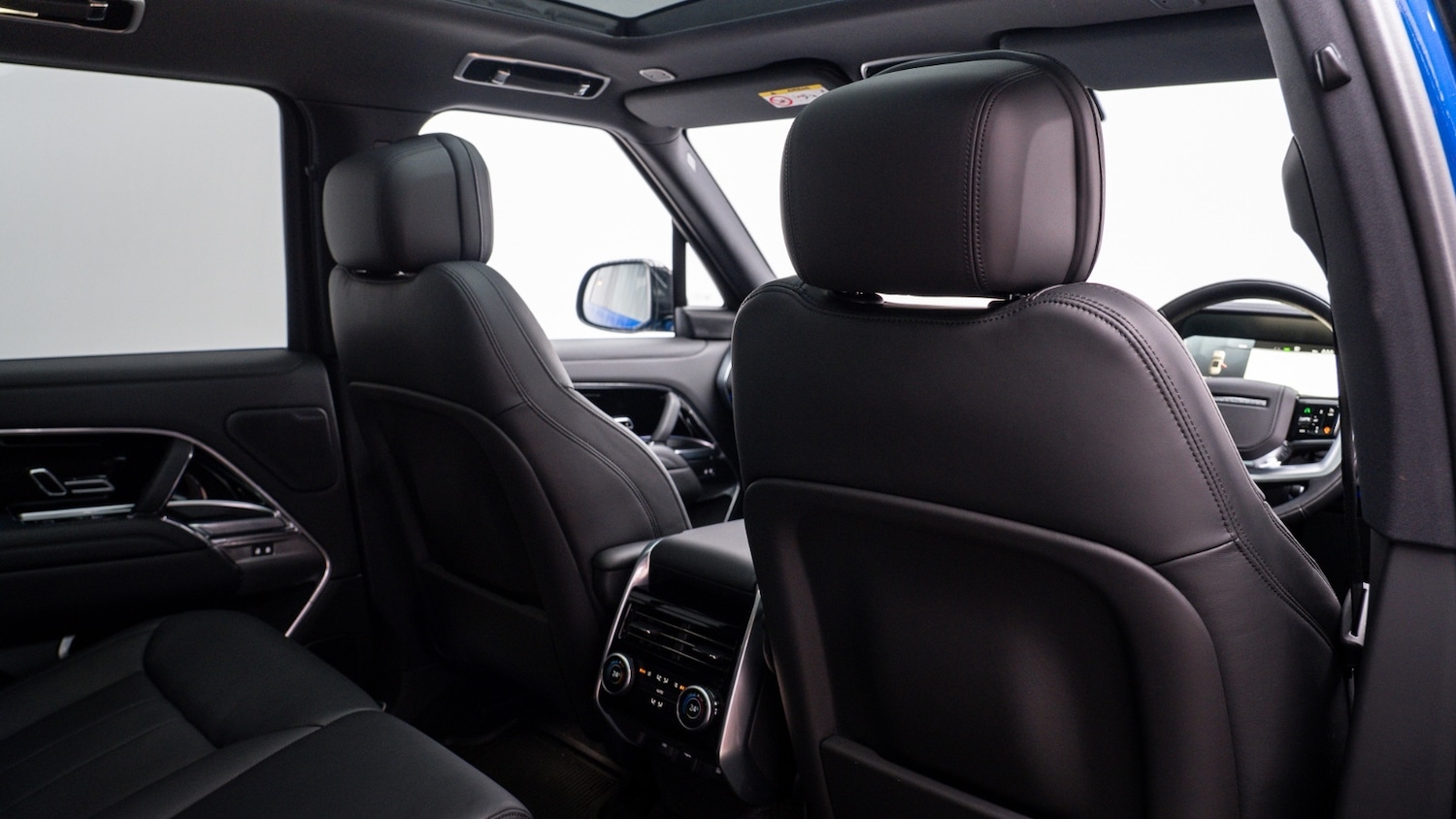 Used Land Rover Range Rover 2025 for sale - 77256514: Photo 11