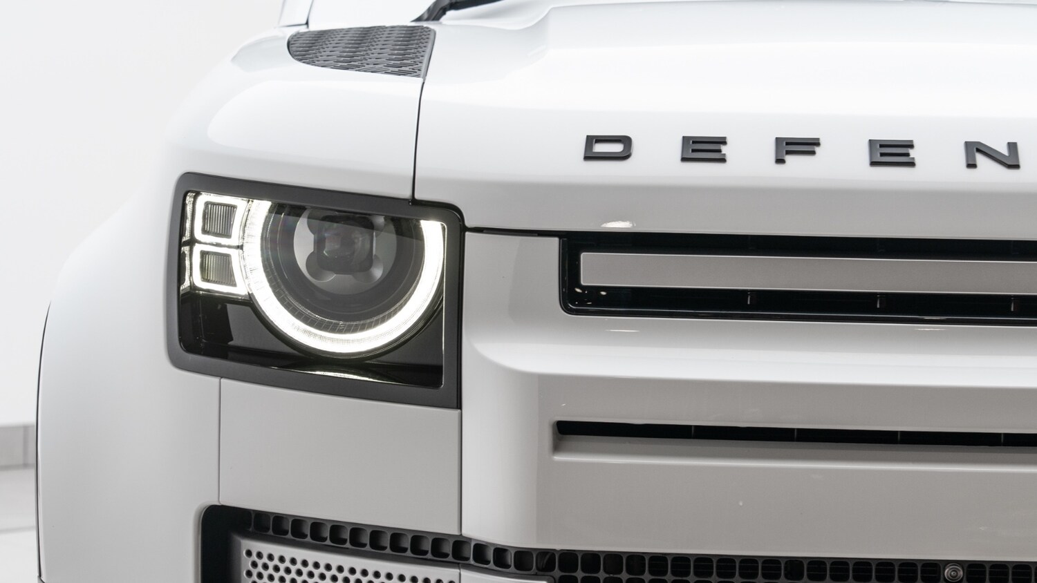 Used Land Rover Defender 2024 for sale - 76533872: Photo 9