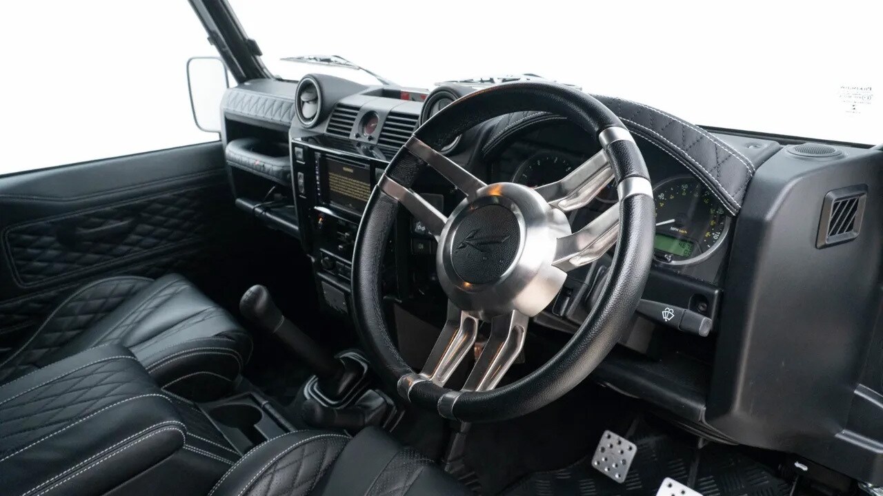 Used Land Rover Defender 2015 for sale - 76908080: Photo 28