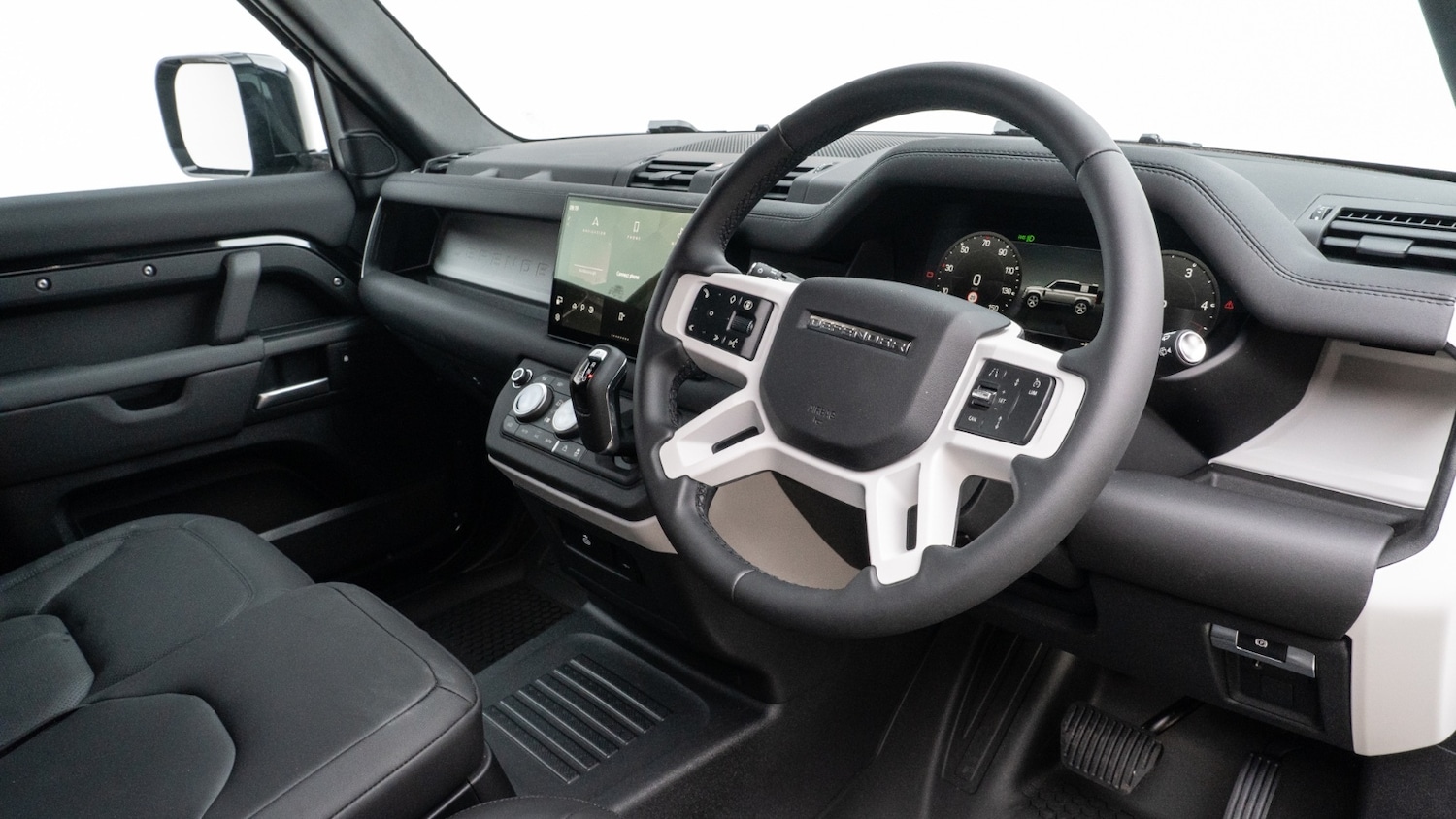 Used Land Rover Defender 2025 for sale - 76948329: Photo 2