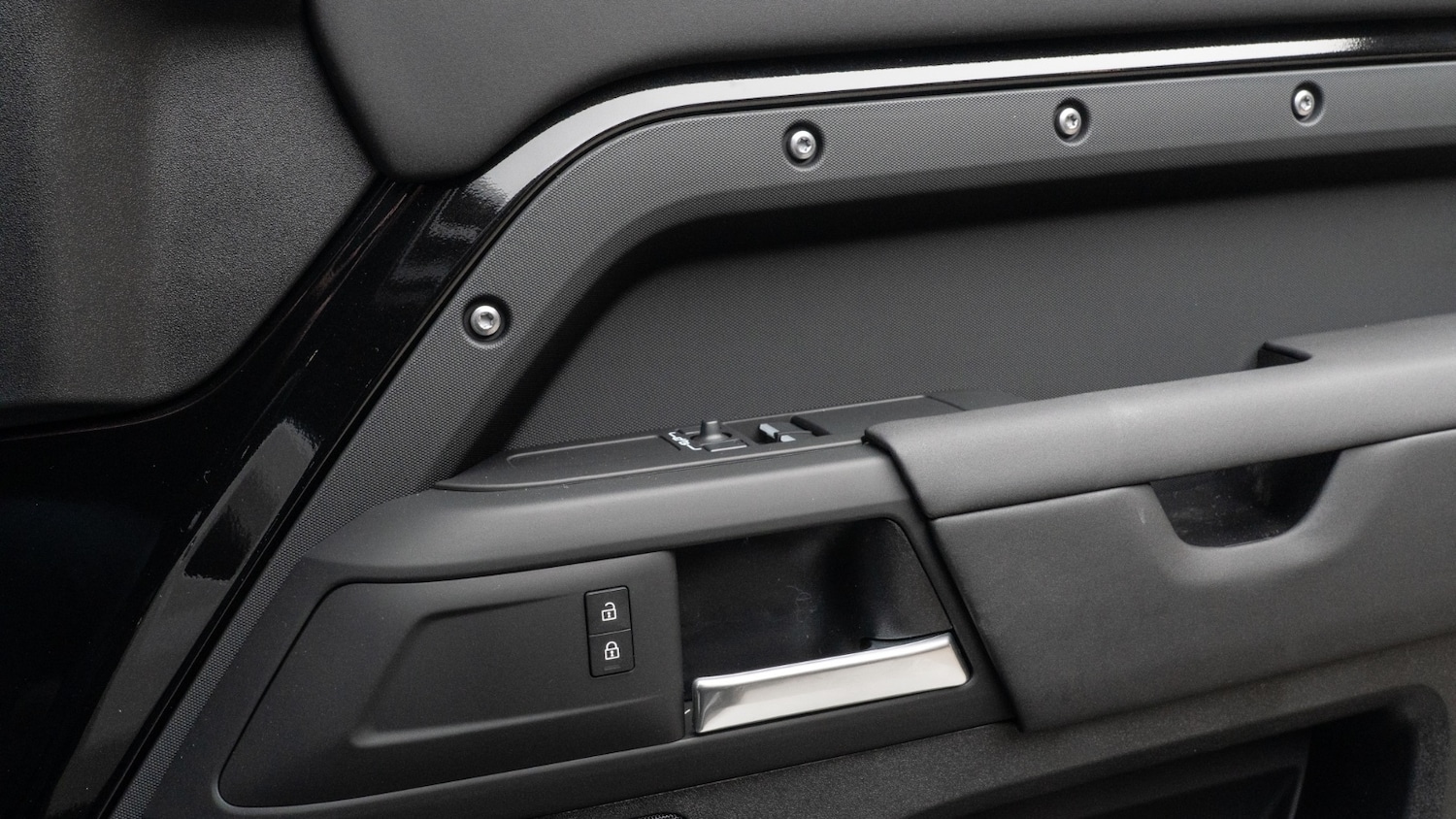 Used Land Rover Defender 2025 for sale - 76948329: Photo 23