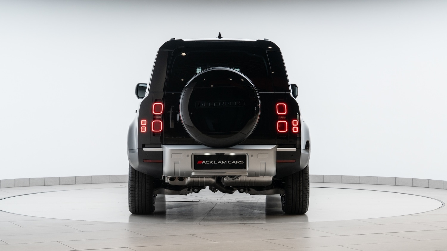 Used Land Rover Defender 2025 for sale - 76948329: Photo 4